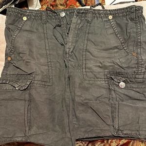 Vintage Men's Grey True Religion Cargo Shorts with Thick Stitching